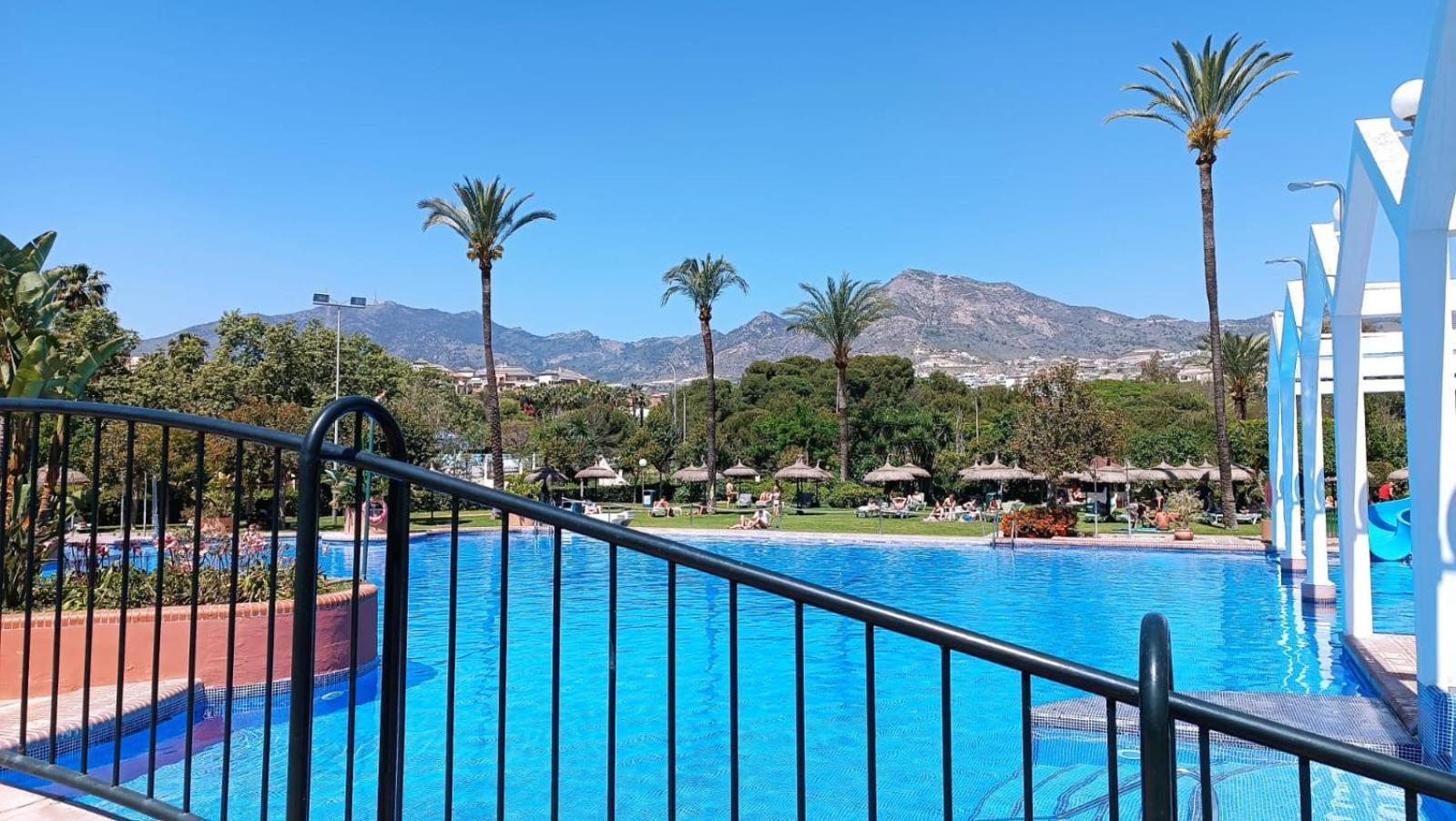 Benal Beach Vista Al Mar, Piscina Templada Benalmádena Buitenkant foto