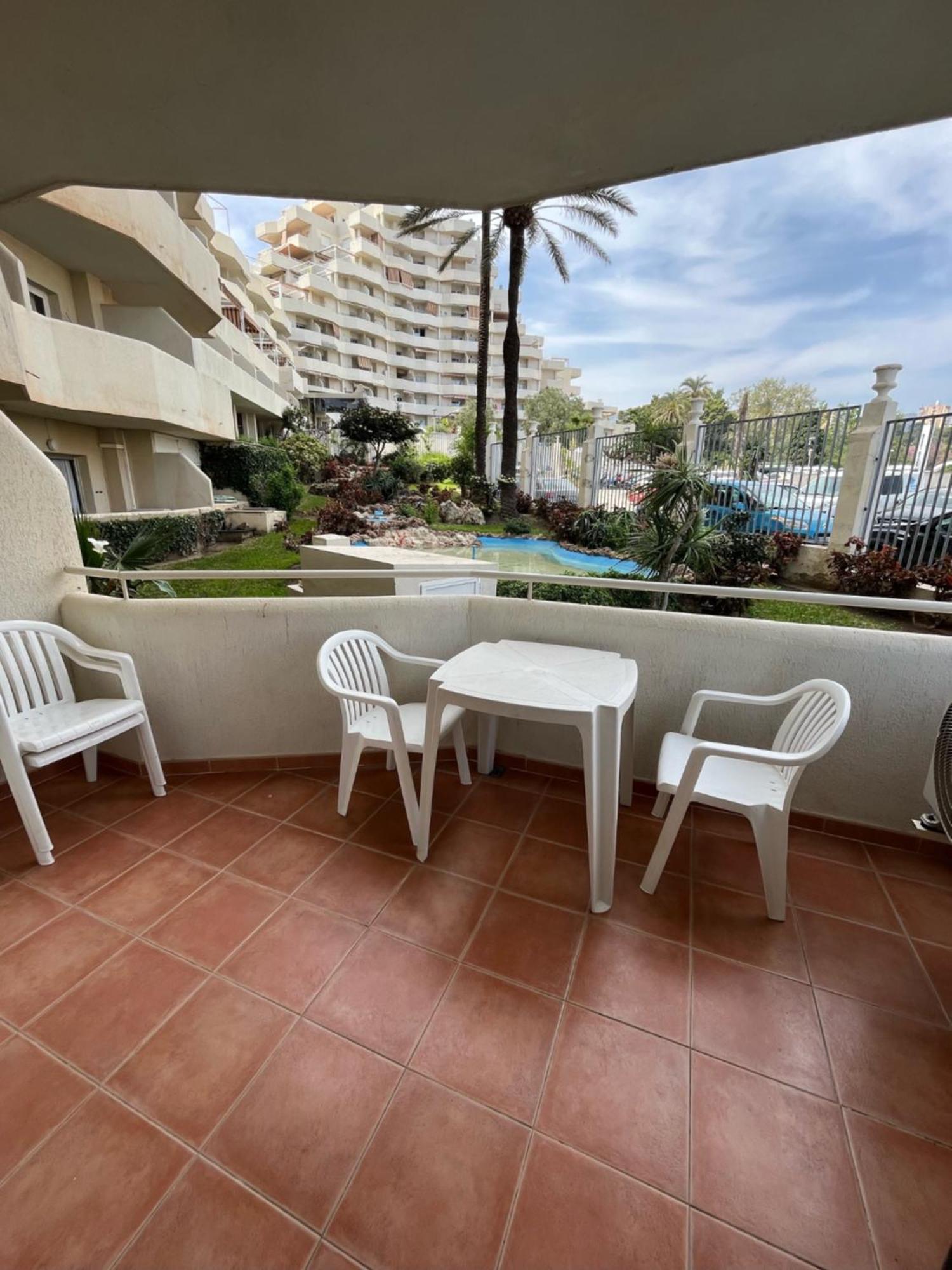 Benal Beach Vista Al Mar, Piscina Templada Benalmádena Buitenkant foto